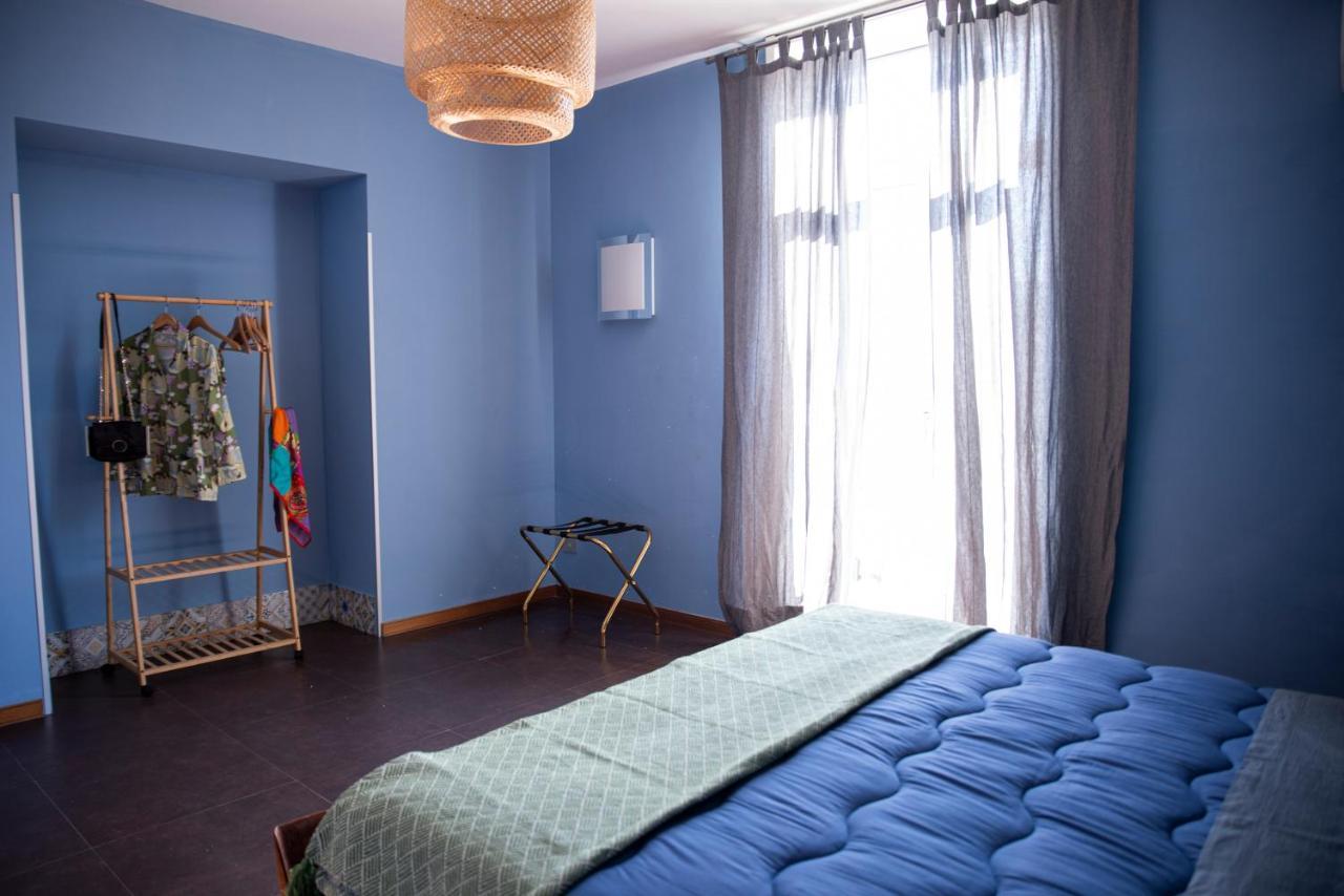 Home&More B&B Napoli Bagian luar foto
