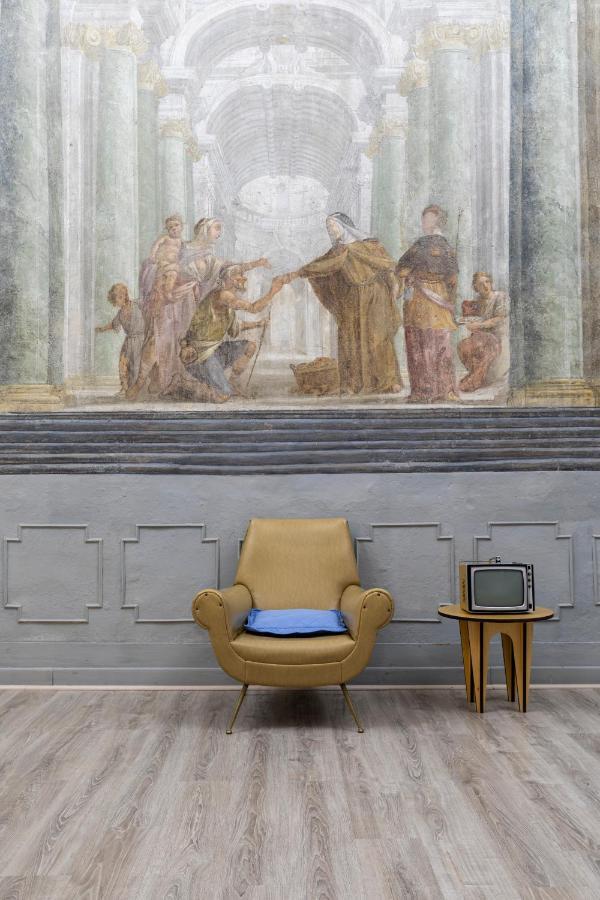 Home&More B&B Napoli Bagian luar foto